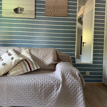 48C Domki Letniskowe I Apartament 포비에로보 외부 사진
